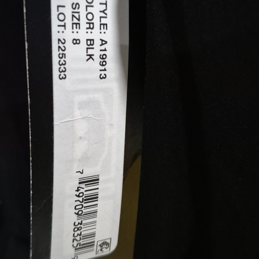 Elegant Black Evening Dress - Picture 6 of 7